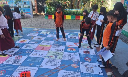 Game Ular Tangga SLP Tujuan ke-3 dI SDN Lagoa 07 JU